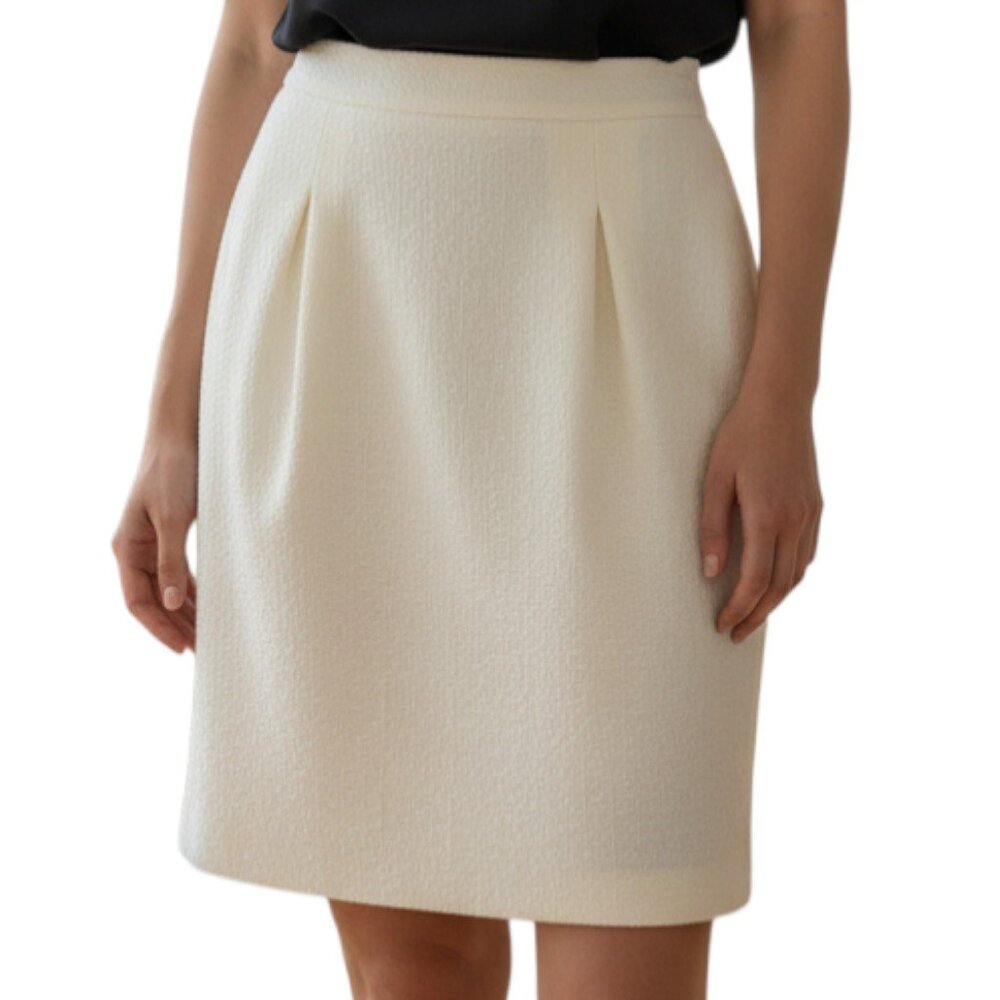 BANANA REPUBLIC Ivory Jacquard Pleated Pencil Back Zip Lined Skirt - Size 0